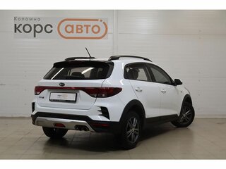 2020 Kia Rio X IV Рестайлинг, белый, 1329000 рублей, вид 3