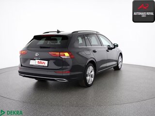 2023 Volkswagen Golf VIII, чёрный, 2790000 рублей, вид 5