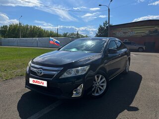 2013 Toyota Camry Japan Market VII (XV50), зелёный, 1650000 рублей, вид 2