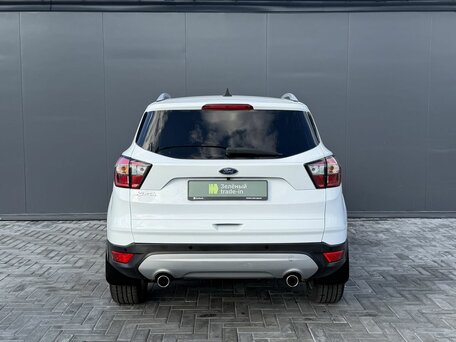 2016 Ford Kuga II Рестайлинг, белый, 1715000 рублей, вид 4