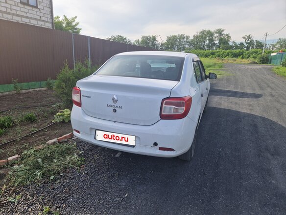 2018 Renault Logan II, белый, 400000 рублей - вид 3