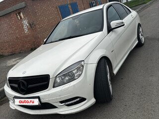 2010 Mercedes-Benz C-Класс 200 III (W204), белый, 1000000 рублей, вид 1