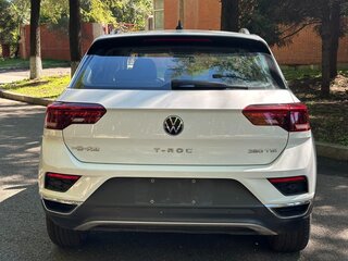 2022 Volkswagen T-Roc I (China Market), белый, 1700000 рублей, вид 4