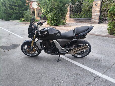 2004 Kawasaki Z 1000, чёрный, 450000 рублей, вид 5