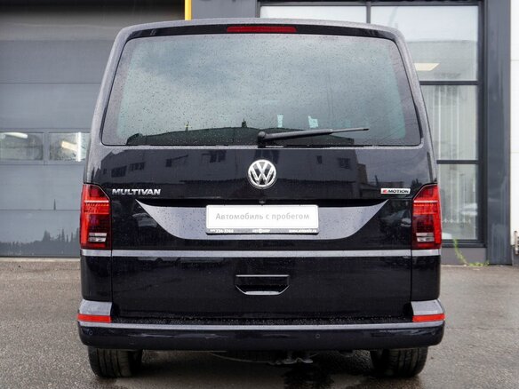 2021 Volkswagen Multivan Long T6 Рестайлинг, чёрный, 4945000 рублей - вид 5