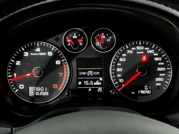 2011 Audi A3 II (8P) Рестайлинг 2, белый, 850000 рублей - вид 5
