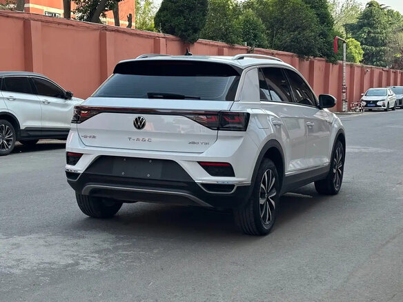 2023 Volkswagen T-Roc I (China Market), белый - вид 3