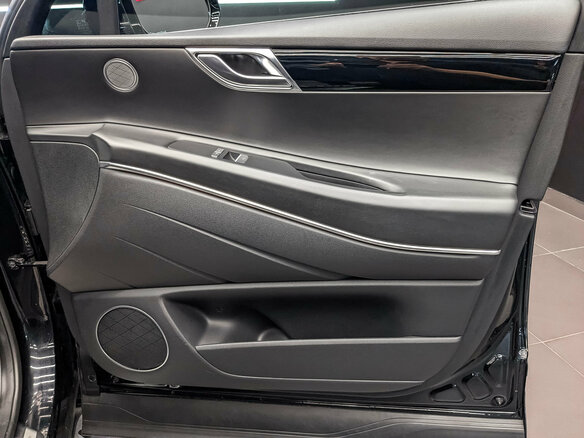 2021 Genesis GV80 I, чёрный, 5899000 рублей - вид 22