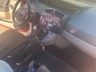 2004 Renault Scenic II, красный, 300000 рублей, вид 4