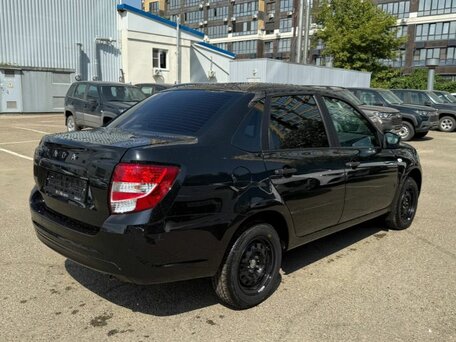 2026 Lada (ВАЗ) Granta I Рестайлинг, чёрный, 848000 рублей, вид 3