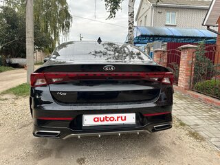2021 Kia K5 III, чёрный, 2850000 рублей, вид 3