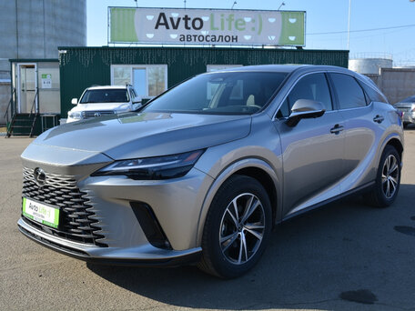 Lexus RX V