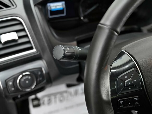 2017 Ford Explorer V Рестайлинг, чёрный, 2225000 рублей - вид 6