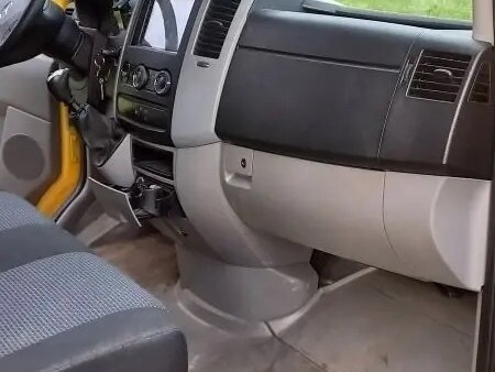 2010 Mercedes-Benz Sprinter, жёлтый, 1250000 рублей - вид 6