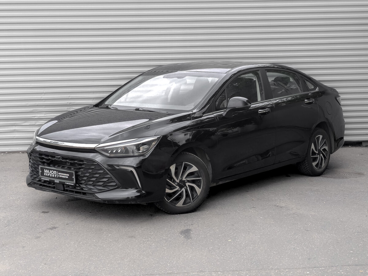Открыть фотографии: BAIC U5 Plus