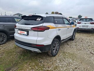2024 Geely Atlas Pro, белый, 1475000 рублей, вид 3