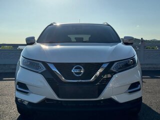 2022 Nissan Qashqai II Рестайлинг, белый, 1790000 рублей, вид 2