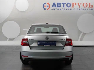 2018 Skoda Octavia III (A7) Рестайлинг, серебристый, 2255000 рублей, вид 4