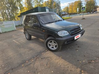 2004 Chevrolet Niva I, зелёный, 300000 рублей, вид 2