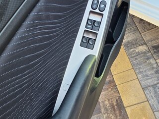 2015 Hyundai Solaris I Рестайлинг, белый, 1250000 рублей, вид 4