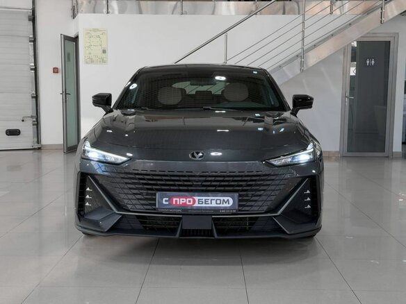 2023 Changan UNI-V I, серый, 2239900 рублей - вид 1