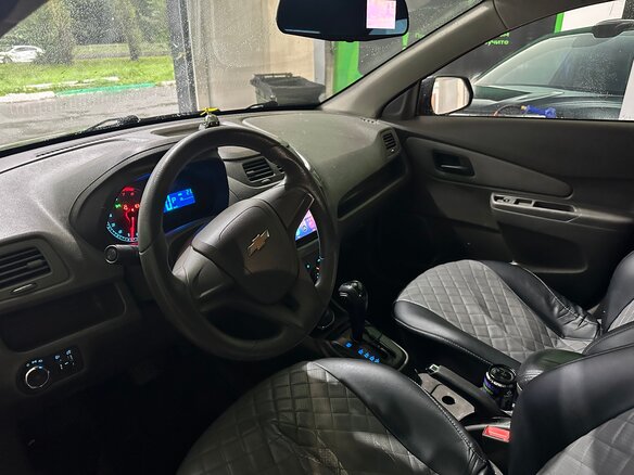 2013 Chevrolet Cobalt II, чёрный, 650000 рублей - вид 4