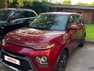 2020 Kia Soul III, красный, 1800000 рублей, вид 1