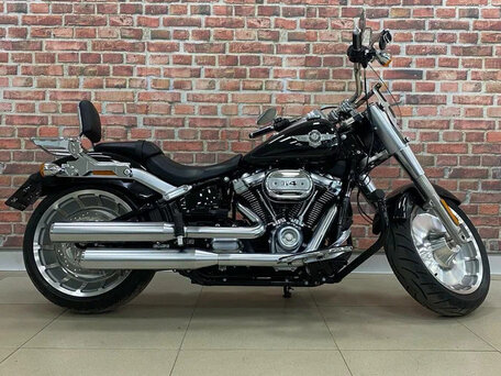 2018 Harley-Davidson Fat Boy, чёрный, 2200000 рублей, вид 1