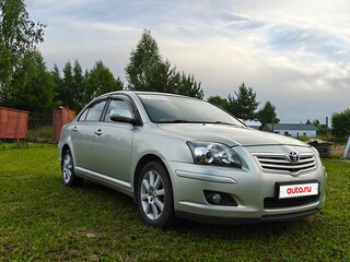 2008 Toyota Avensis II Рестайлинг, серебристый, 700000 рублей, вид 4