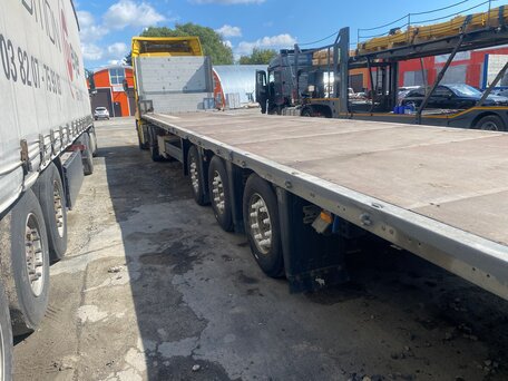 2018 Schmitz Cargobull SPR, серебристый, 1400000 рублей, вид 1