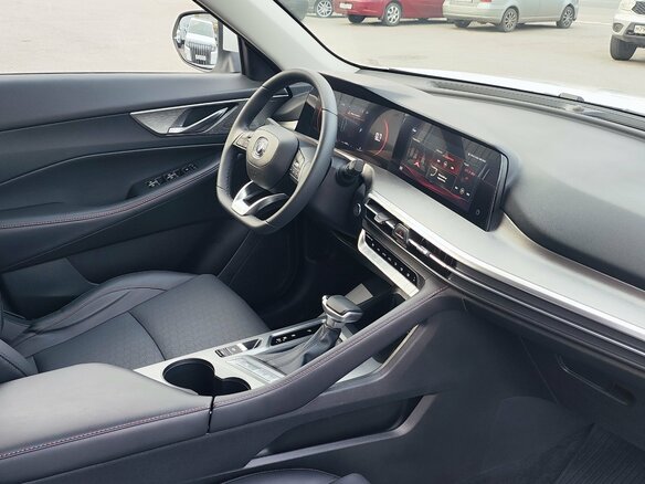2023 Changan CS35 Plus I Рестайлинг, белый - вид 25