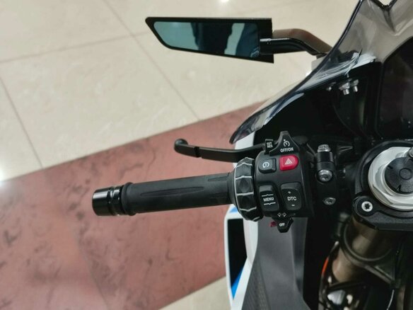2025 BMW S 1000 RR, белый, 2250000 рублей - вид 13