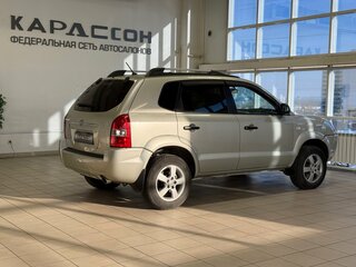 2008 Hyundai Tucson I, серебристый, 830000 рублей, вид 2