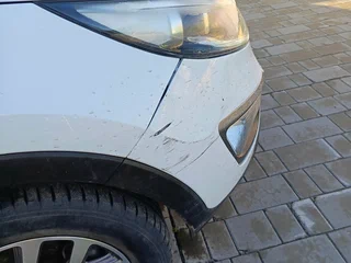 2014 Kia Sportage III Рестайлинг, белый, 1050000 рублей, вид 3