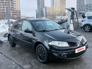 2007 Renault Megane II Рестайлинг, чёрный, 200000 рублей, вид 2