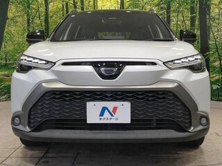 2023 Toyota Corolla Cross I, белый, 2000000 рублей, вид 4