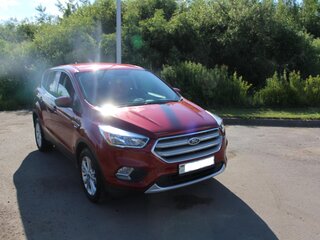 2019 Ford Escape III Рестайлинг, пурпурный, 1400000 рублей, вид 3