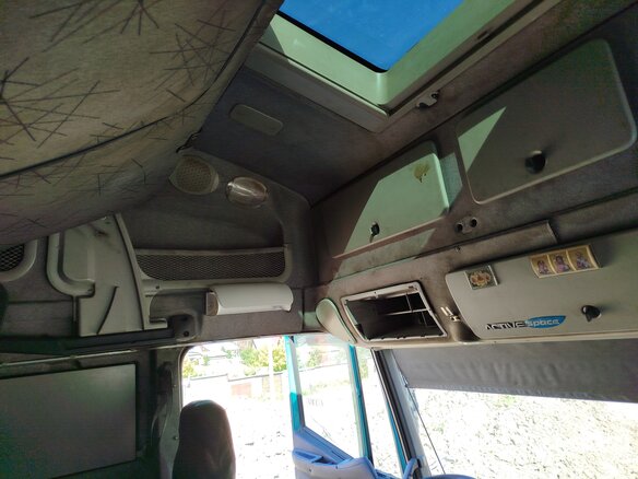 2002 Iveco Stralis, зелёный, 200000 рублей - вид 19