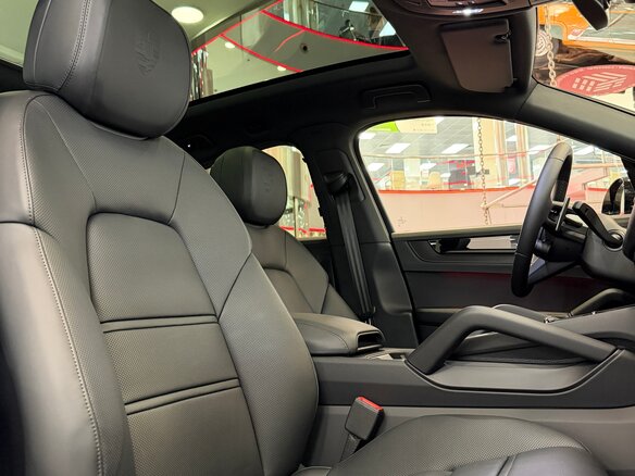 2026 Porsche Cayenne Coupé III Рестайлинг, чёрный, 17995000 рублей - вид 26