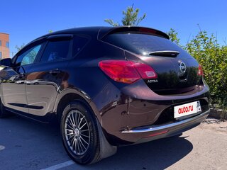 2013 Opel Astra J Рестайлинг, коричневый, 735000 рублей, вид 5