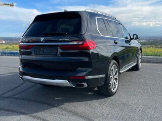 2020 BMW X7 40i I (G07), чёрный, 6200000 рублей, вид 4