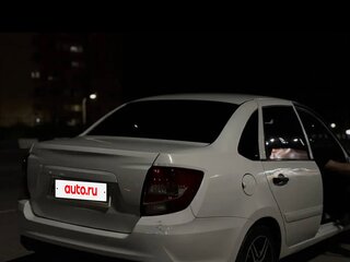 2018 Lada (ВАЗ) Granta I Рестайлинг, белый, 289000 рублей, вид 4