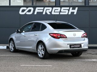 2012 Opel Astra J Рестайлинг, серебристый, 900000 рублей, вид 2