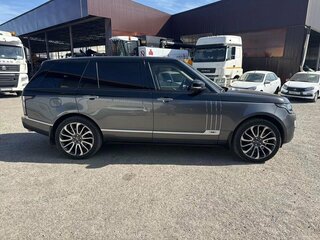 2017 Land Rover Range Rover IV, серый, 5700000 рублей, вид 3