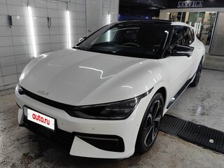 2022 Kia EV6 Long Range I, белый, 3900000 рублей, вид 3