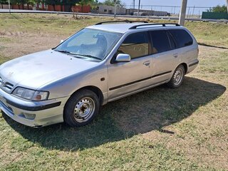 2000 Nissan Primera (QG18DE) II (P11), серебристый, 140000 рублей, вид 1