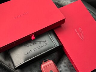 2021 Jaguar F-Pace I Рестайлинг, белый, 3200000 рублей, вид 4