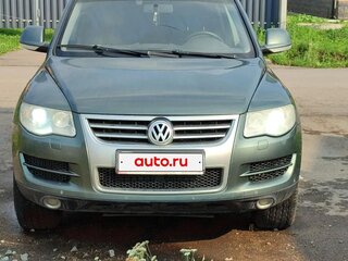 2008 Volkswagen Touareg I Рестайлинг, серый, 1550000 рублей, вид 1