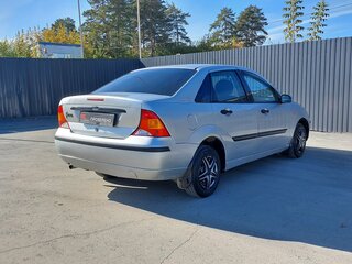 2004 Ford Focus I Рестайлинг, серебристый, 259000 рублей, вид 5