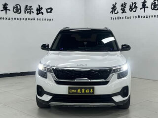 2022 Kia KX3, белый, 1552000 рублей, вид 2